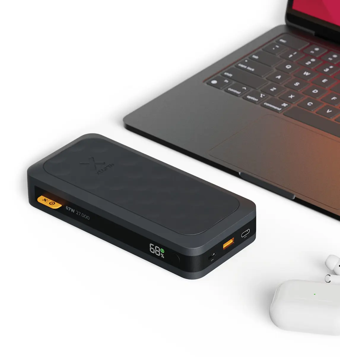 Xtorm Fuel Series FS5271 27000 mAh Power Bank Photo 10