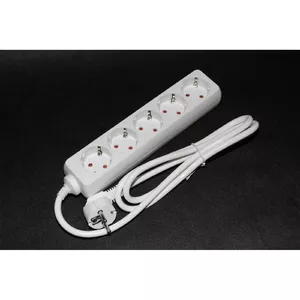 Сетевой фильтр BESK 9037188 — 5 розеток, кабель 1,5 м, провод 3Gx1.5 мм²