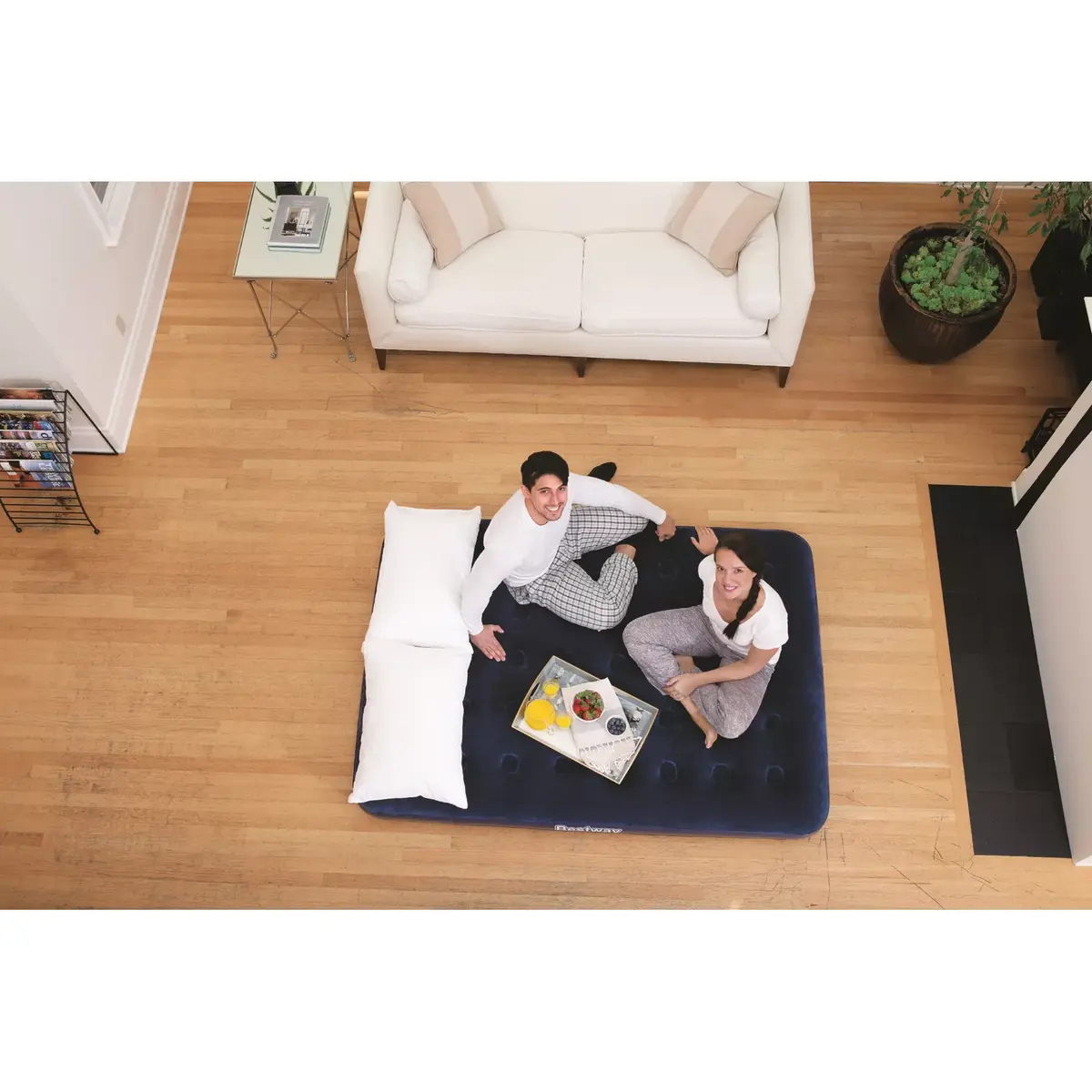 Надувная двухместная кровать Bestway 137×191×22 см Photo 21