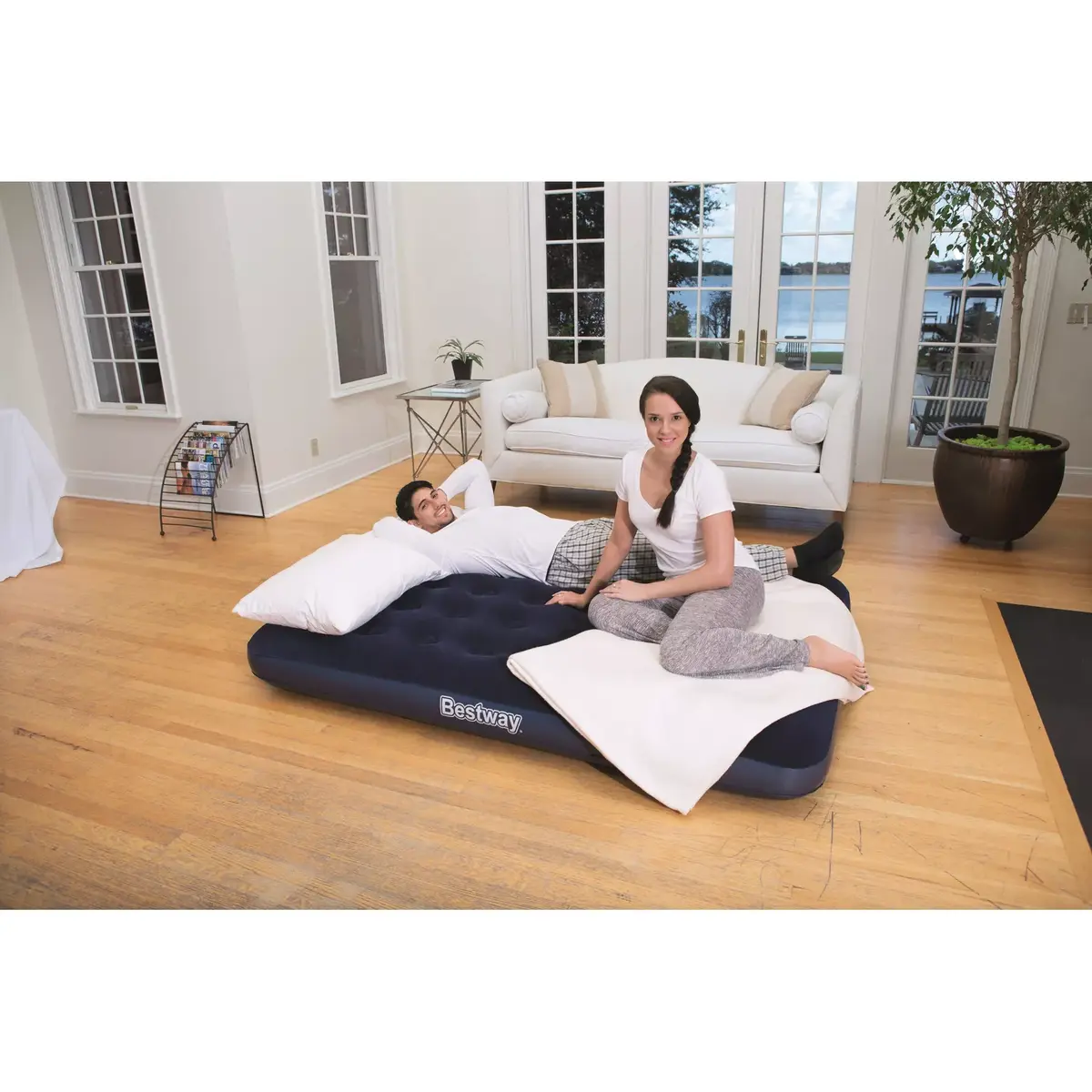 Надувная двухместная кровать Bestway 137×191×22 см Photo 24
