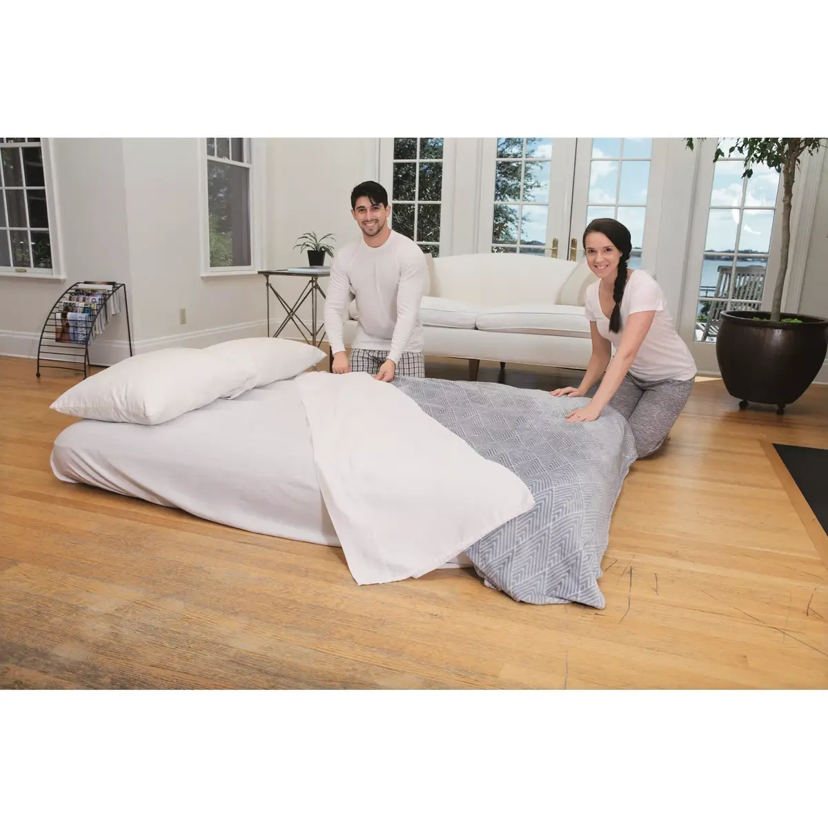 Надувная двухместная кровать Bestway 137×191×22 см Photo 25