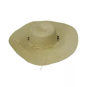 Sieviešu plakana cepure BESK 58 cm krēmkrāsā (modelis 9088845)