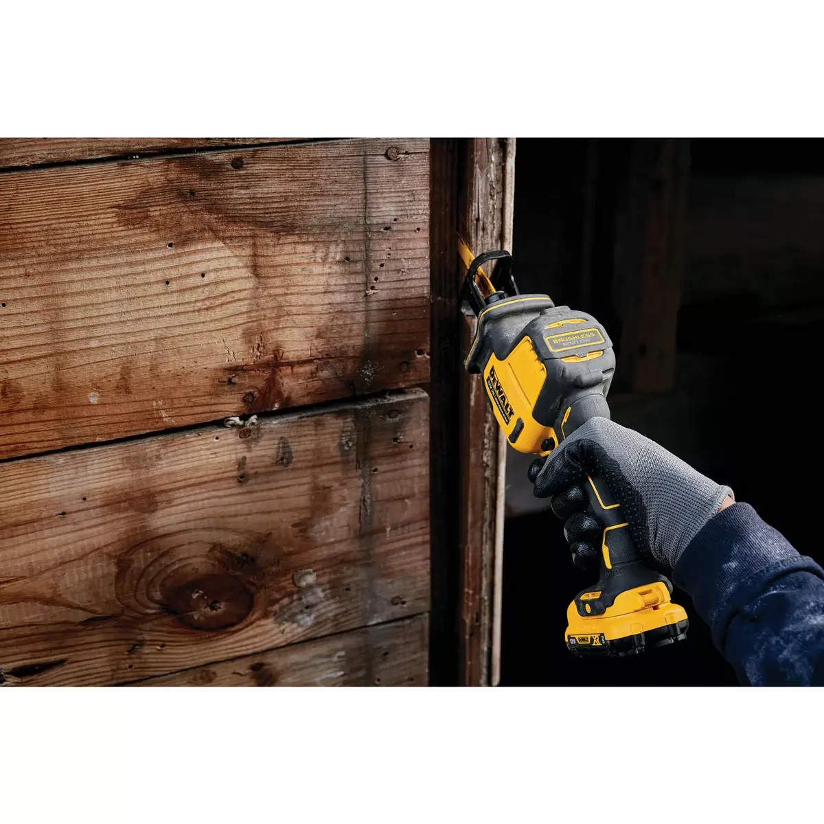 DeWalt DCS312N-XJ Reciprocating Saw Photo 5