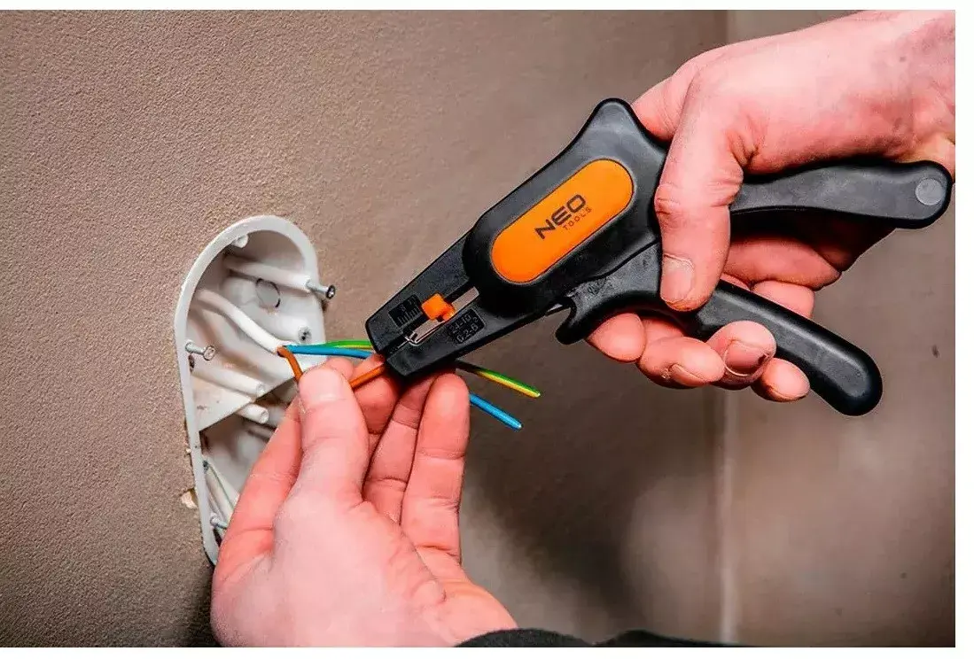 NEO tools 01-519 автоматический стриппер 0,5–6 мм² Photo 3