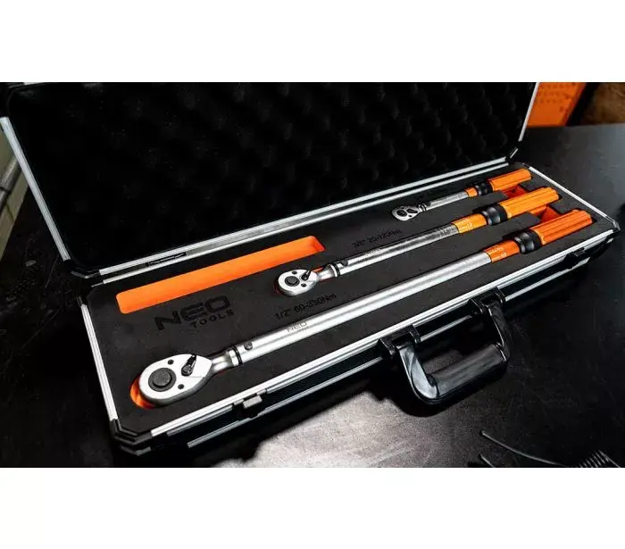 Click torque wrench NEO tools 08-845 Photo 2