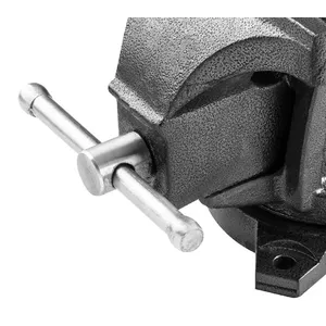 Bench vice Topex 07A220, jaw width not specified, depth 375 mm, weight 15.4 kg