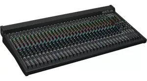 Audio mixer Mackie 3204VLZ4 — 32 channels, 32-bit DSP, 20–50,000 Hz, black