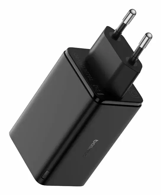 Baseus GaN6 Pro 65 W 4‑porta lādētājs Photo 2