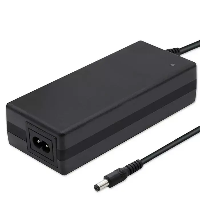 E-bike charger QOLTEC 50760 36V/42V 2A Photo 3