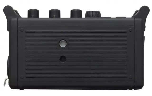 Цифровой аудиорекордер Tascam DR-60DMKII Photo 6