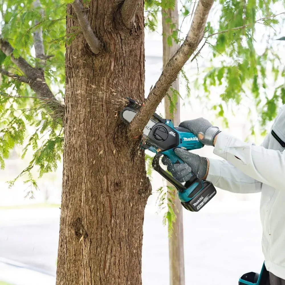 Пила Makita DUC101Z01 Photo 9