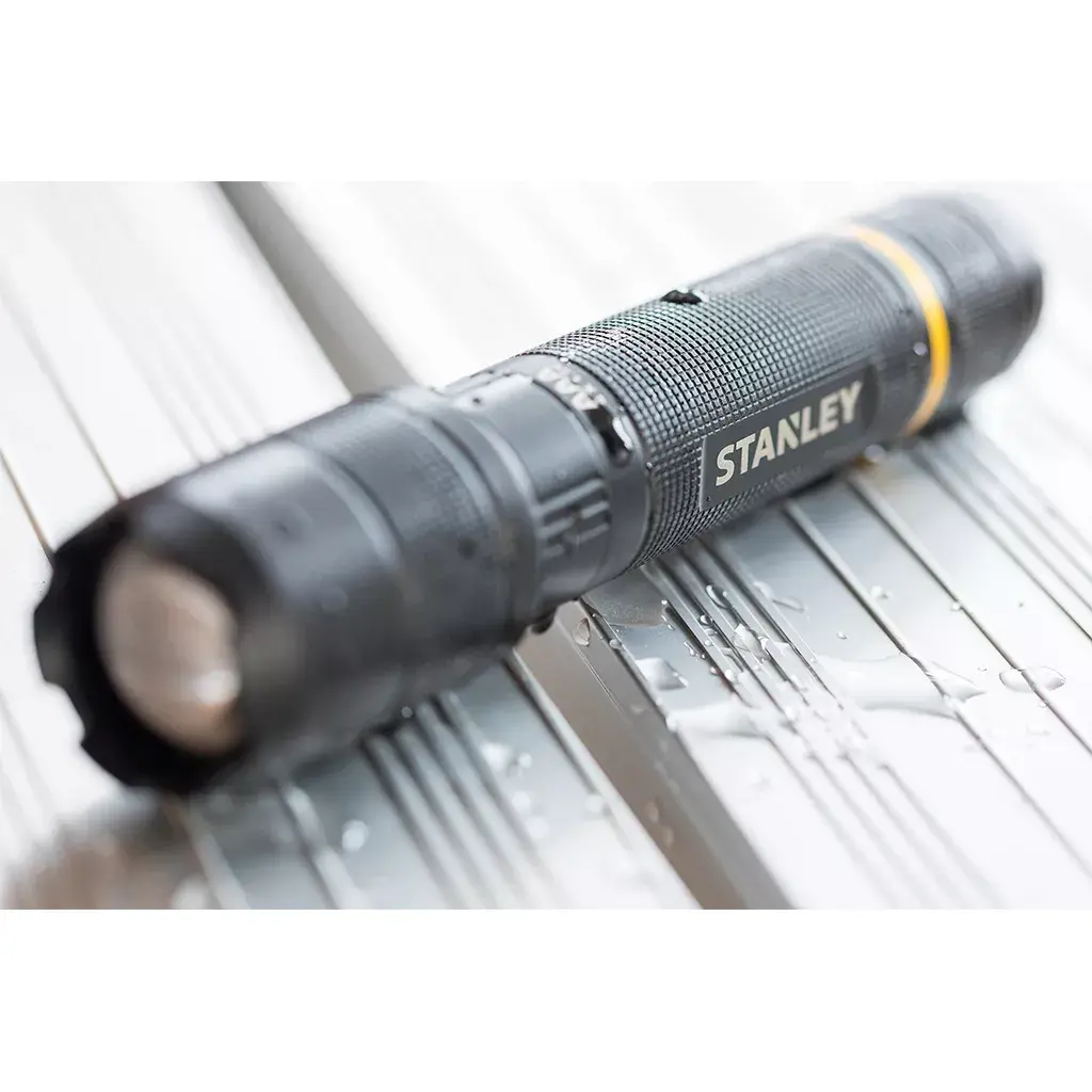 Ручной фонарик Stanley FATMAX 350 LM AAA Photo 10