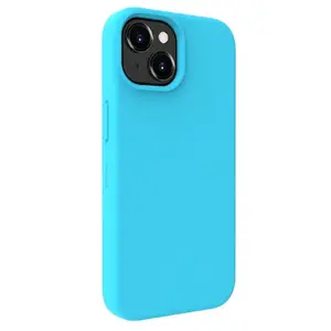 Силиконовый чехол Evelatus для Apple iPhone 15 Plus — Soft Touch циан-голубой