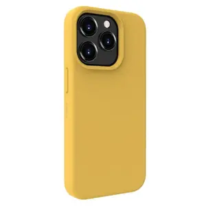 Защитный силиконовый чехол soft-touch Evelatus для Apple iPhone 15 Pro Max, золотой