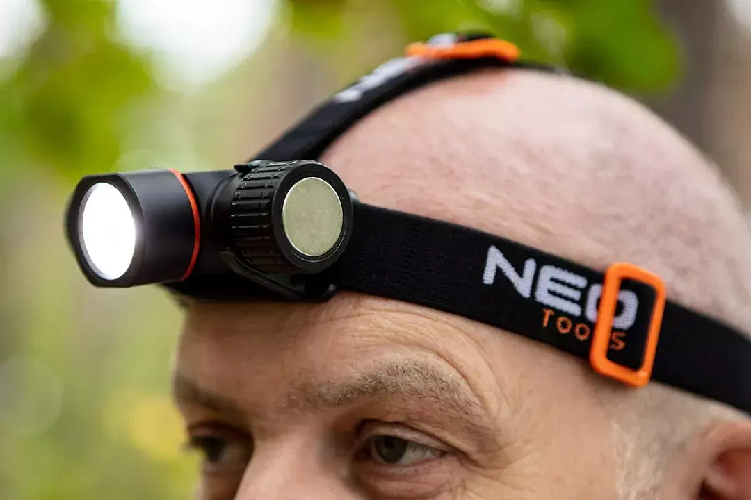 Flashlight NEO tools 99-029 Photo 5