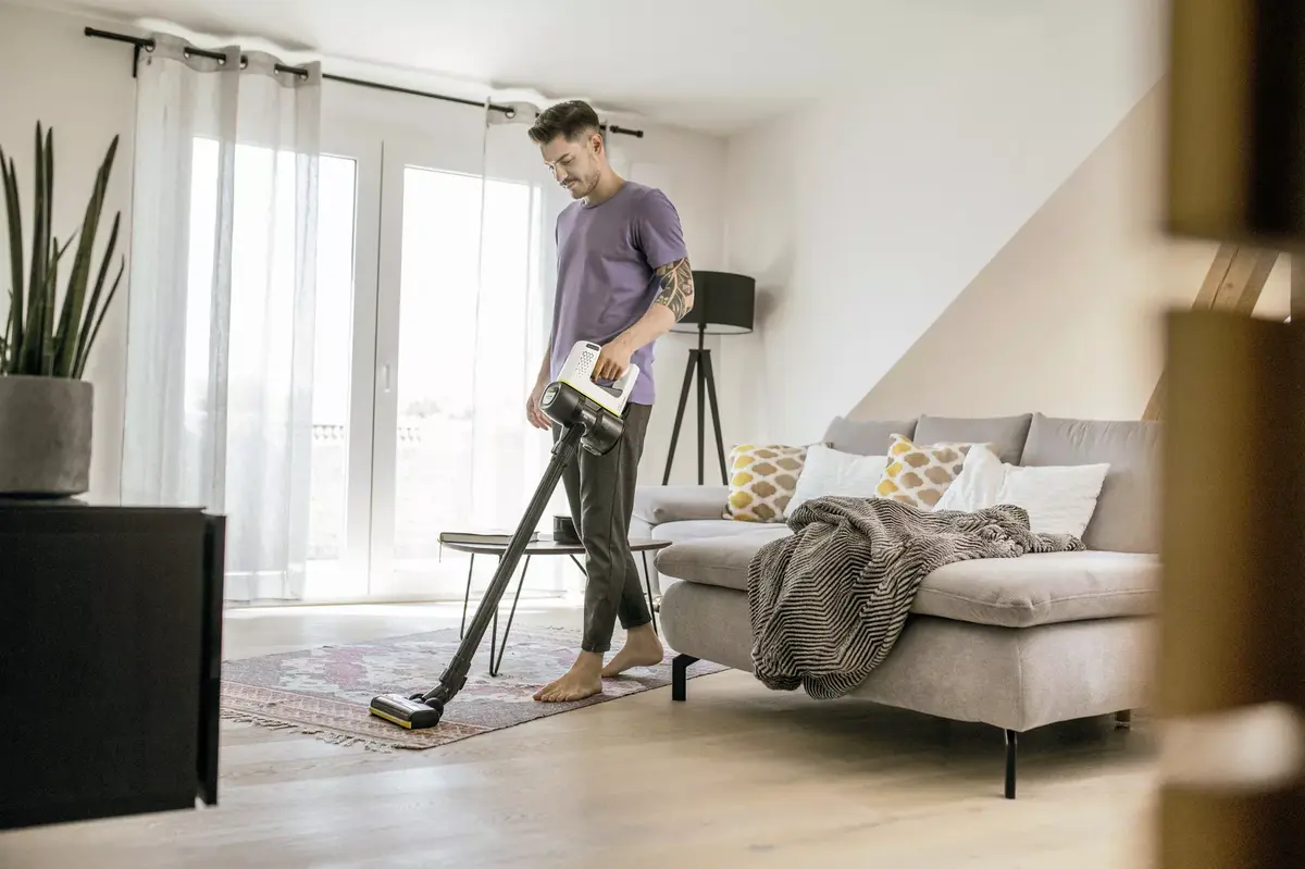 Karcher VC 4 пылесос‑палка 2‑в‑1 Photo 3