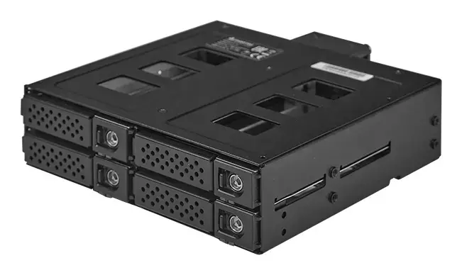 Chieftec CBP-425 Drive Bay Panel Backplane Photo 2