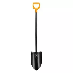 Лопата Fiskars Solid+ модель 1067517 — острое XL лезвие, длинная рукоять
