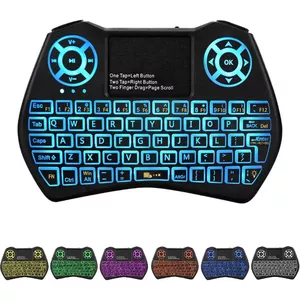 Bezvadu kompakta tastatūra Fusion Accessories FUSI9MBK ar skārienpaliktni un krāsainu apgaismojumu