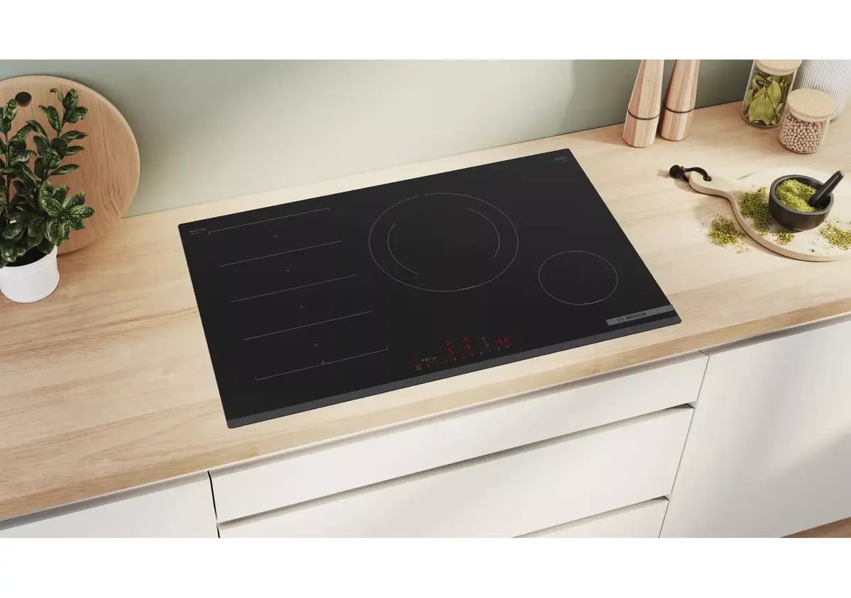 Bosch Serie 6 PXE831HC1E induction hob 80.2 cm Photo 4