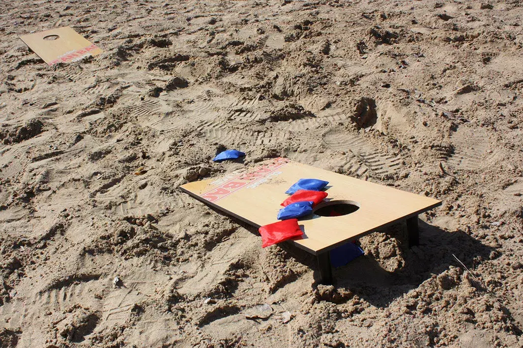 Throwing Game Tactic 54927 Photo 2
