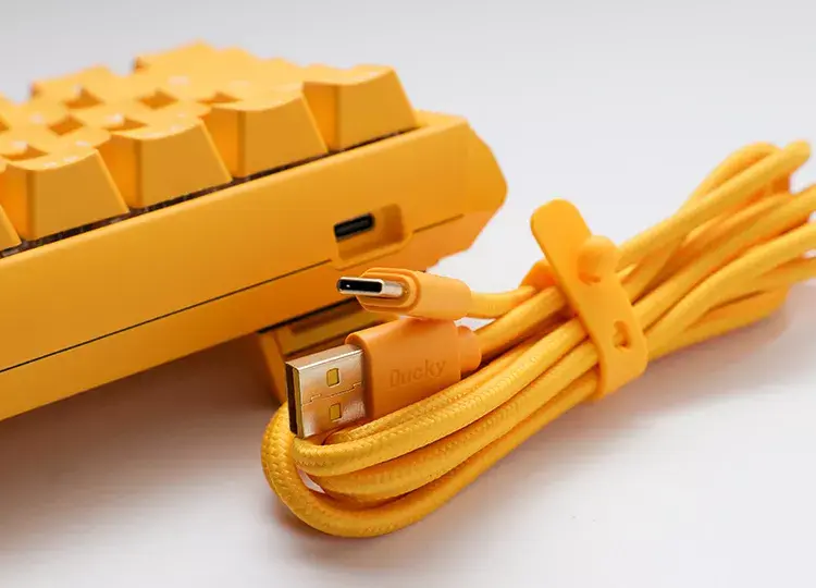 Spēļu tastatūra Ducky One 3 Yellow SF Photo 3