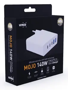 Lādētājs VERICO 4OJ-ABGWE1-N1 AC iekštelpām ātrai uzlādei klēpjdatoram, viedtālrunim, planšetdatoram un telefonam, 3× USB-C, 100–240V, max 20V, balts