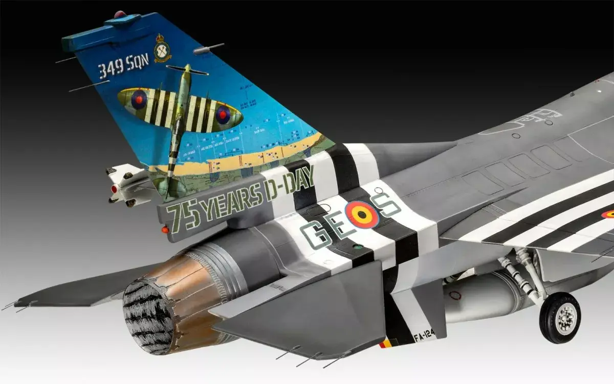 REVELL F-16 Falcon 50th Anniversary modelis 1:32 Photo 3