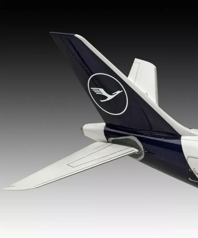 REVELL Airbus A330-300 Lufthansa modelis 1:144 Photo 4