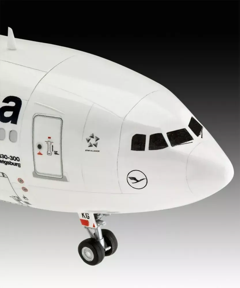 REVELL Airbus A330-300 Lufthansa modelis 1:144 Photo 5