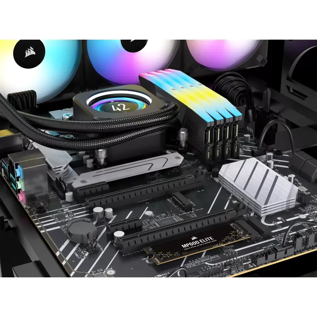 SSD диск Corsair 2 ТБ MP600 ELITE Photo 10