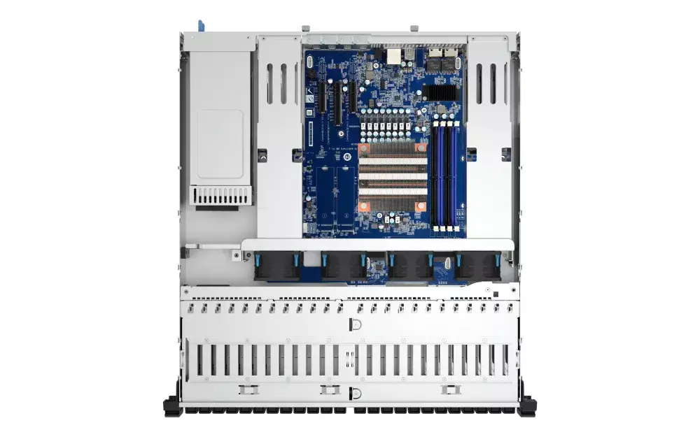 NAS QNAP TS-H3077AFU-R7-64G Photo 8