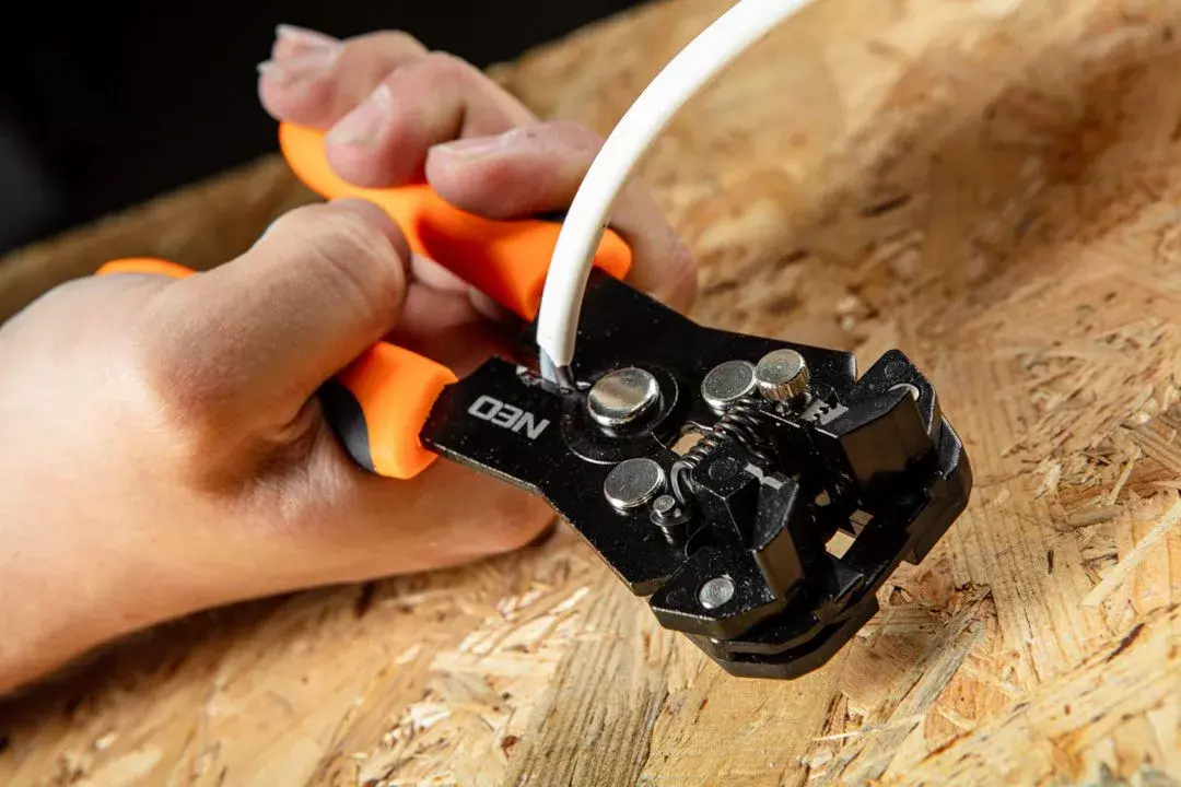 Стриппер для кабелей NEO tools 01-534 Photo 6