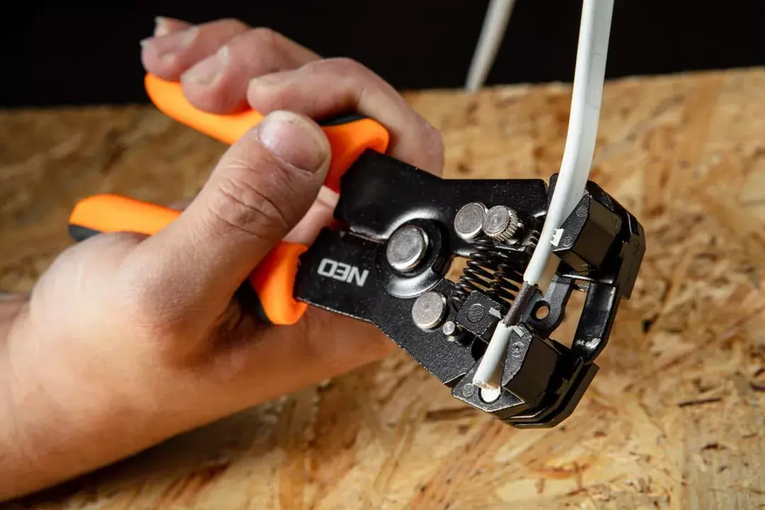 Стриппер для кабелей NEO tools 01-534 Photo 7