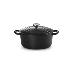 Круглая кастрюля Le Creuset Signature 3.3L Черная 22см Чугун