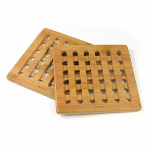 KingHoff KH 1216 Bamboo Trivet