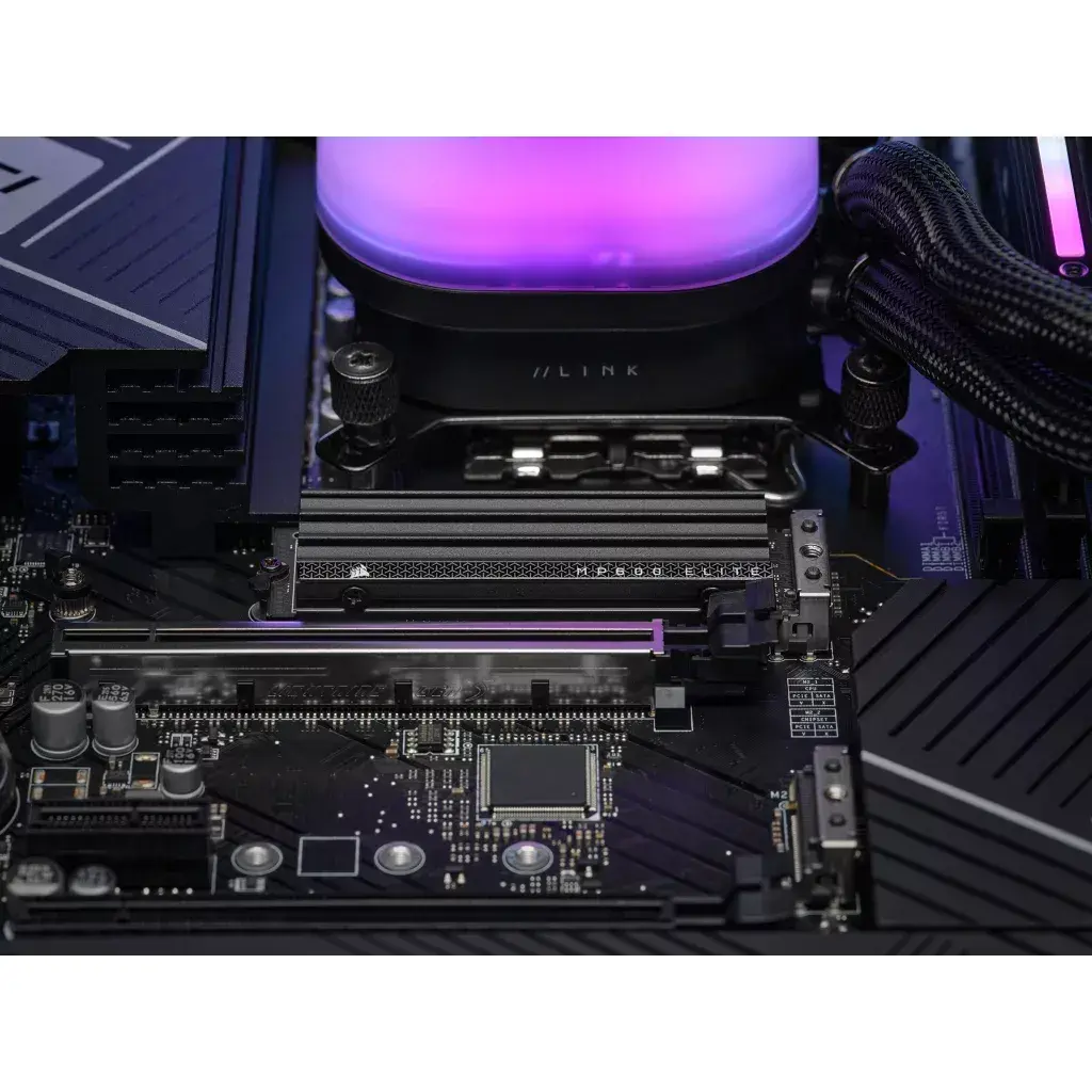 SSD Corsair 2 TB MP600 ELITE Photo 10