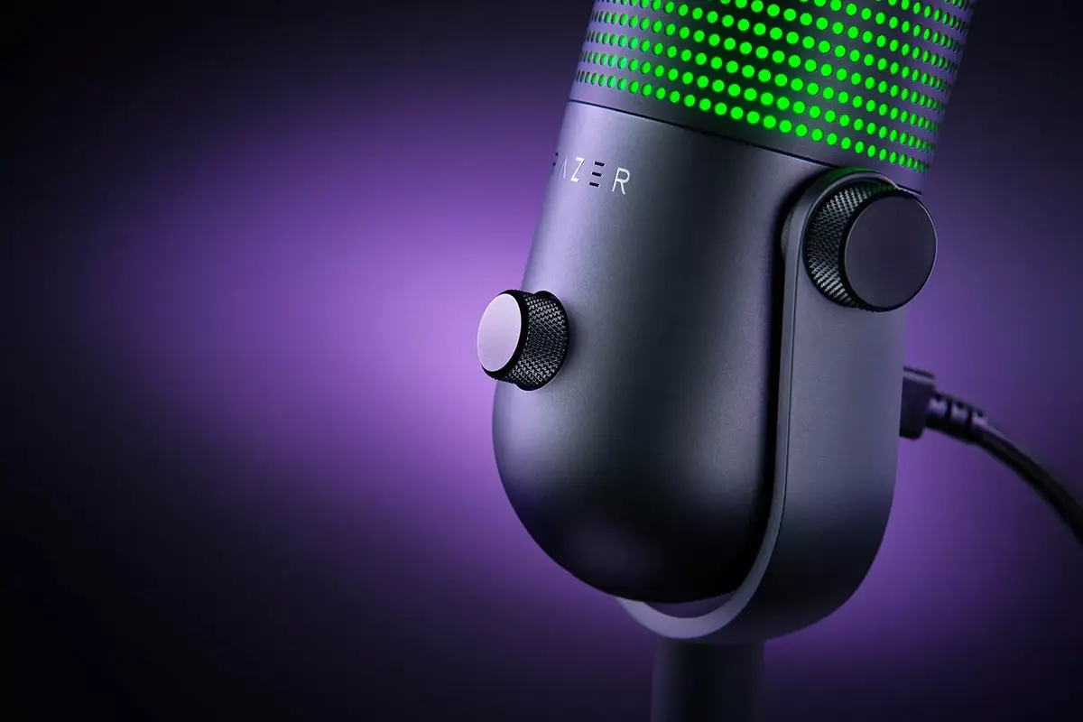 Микрофон Razer Seiren V3 Chroma Photo 3