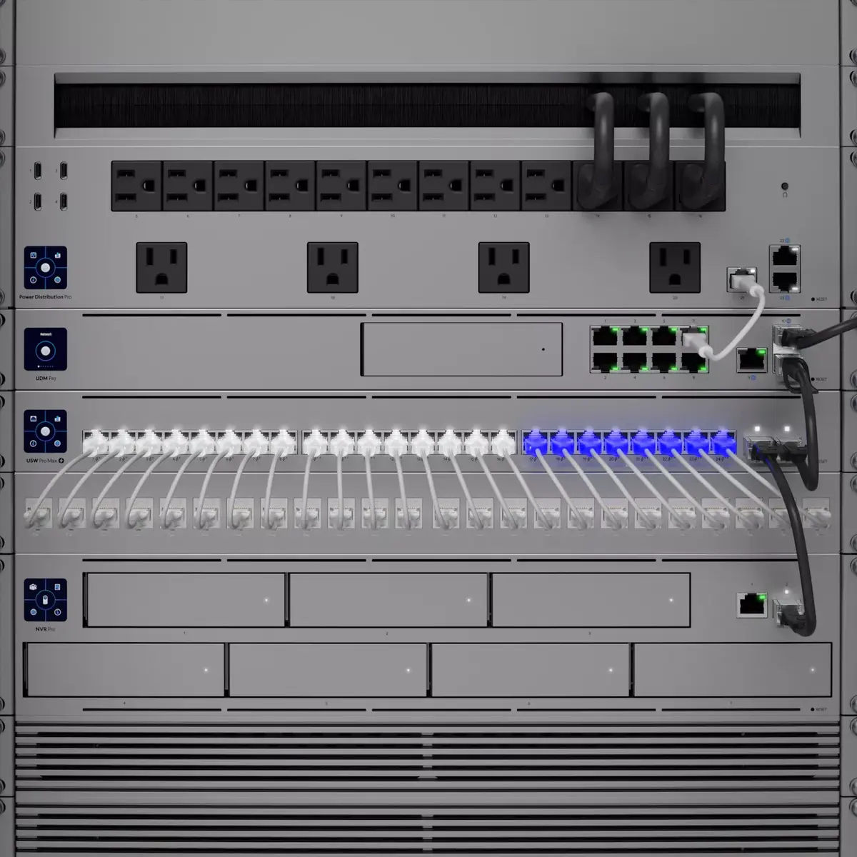 UBIQUITI Pro Max 24 PoE managed switch Photo 8
