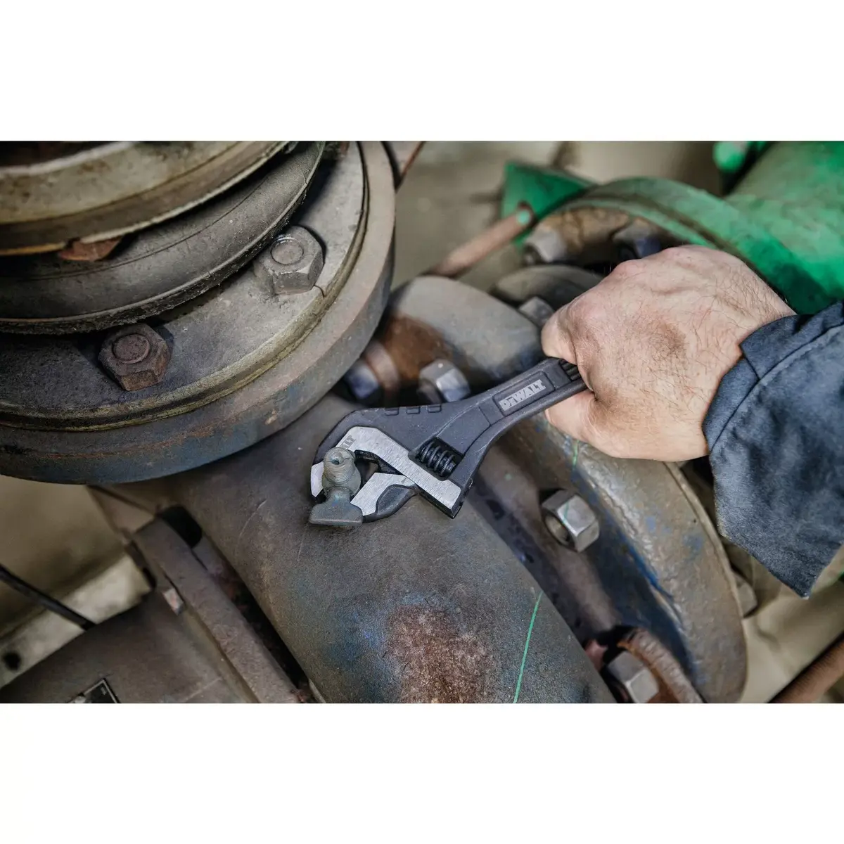 Adjustable Wrench DeWALT DWHT80268-0 Photo 5