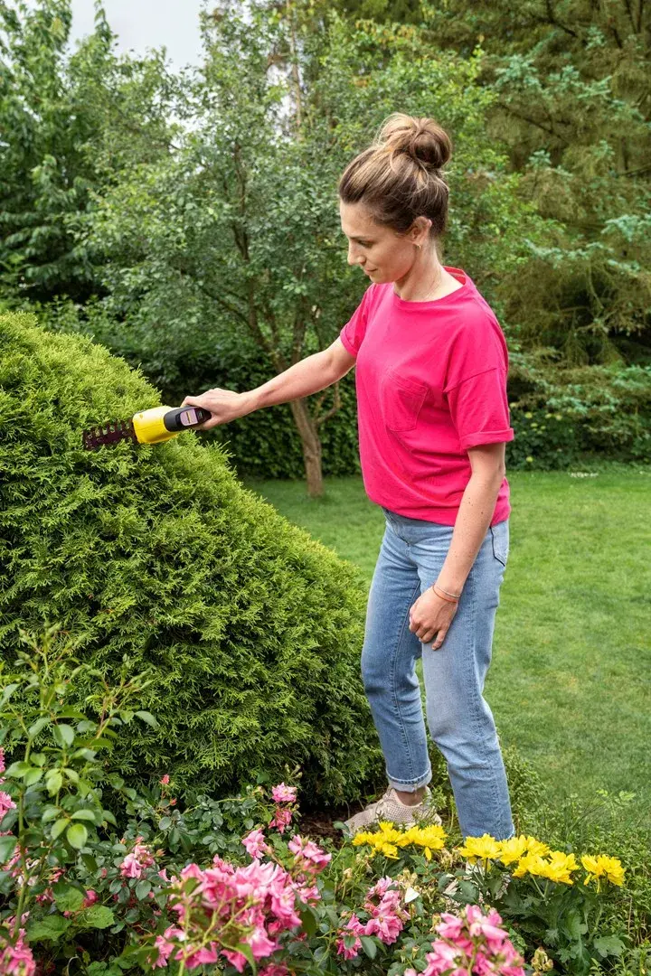 Karcher GSH 4-4 Plus Battery Grass & Shrub Shears Photo 4