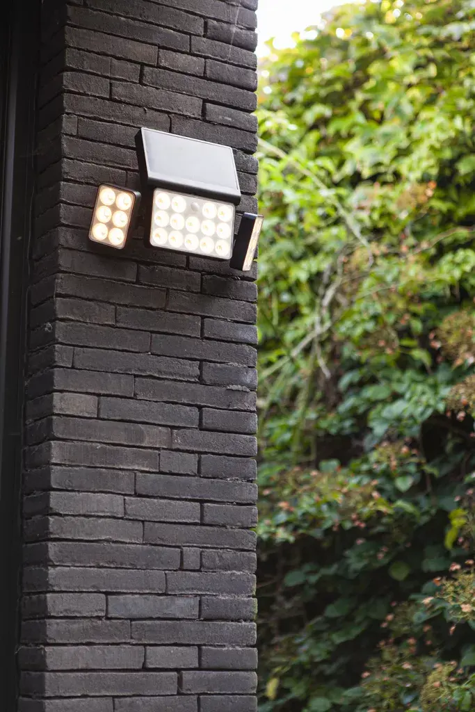 Настенный светильник Lutec TUDA Solar LED Photo 4