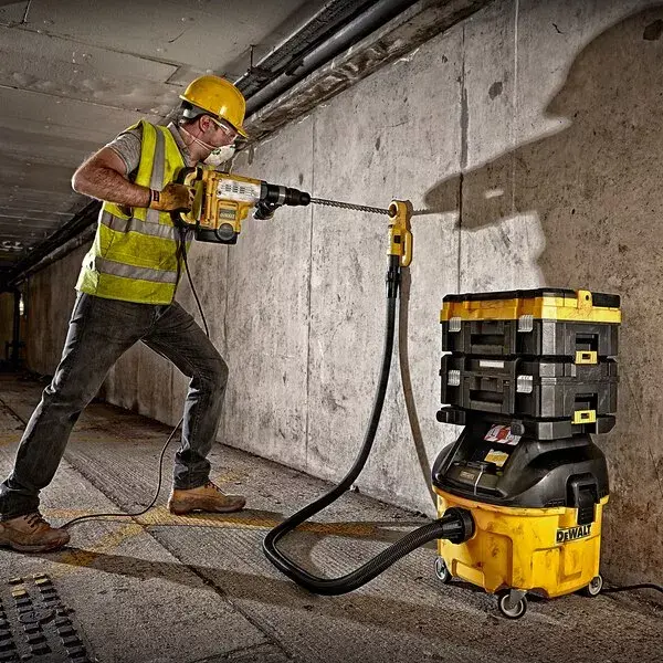 Putekļsūcējs DeWALT DWV901LT-QS Photo 2