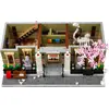 LEGO Icons Natural History Museum 10326 набор Photo 4