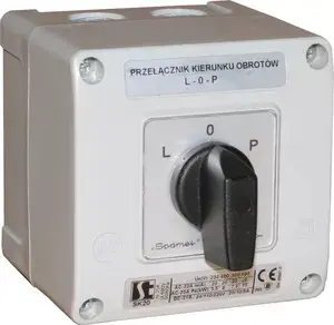 Трехполюсный переключатель 0-1 Spamel SK10-2.8211OB11