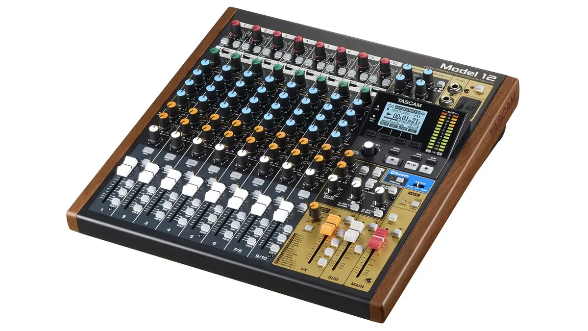 Tascam Model 12 12 kanālu mikseris Photo 3