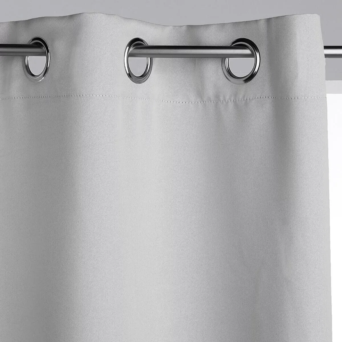 Atmosphera 103859A2 Blackout Curtain Photo 2