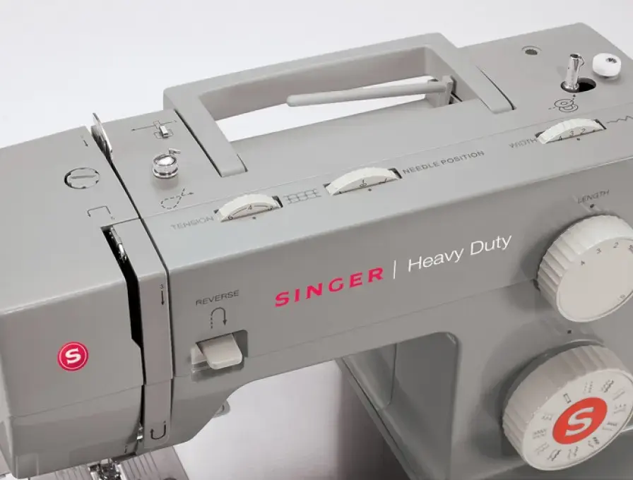 Automātiskā šujmašīna SINGER Heavy Duty 4432 Photo 4