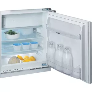 Whirlpool WBUF011 iebūvējamais ledusskapis 126 L