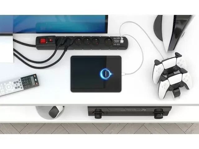 Acar S6 USB A+C 3M 6X French PD — strāvas aizsargs Photo 4